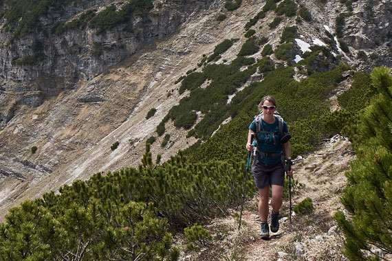 Ceri Temple - Founder of 4elements on a mountain hike in the Bavarian Alps