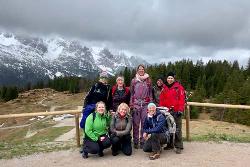 Women in the mountains