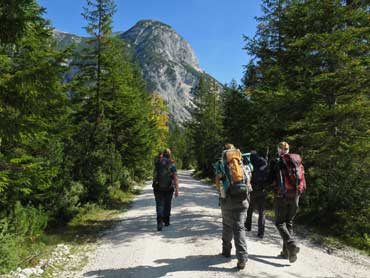 Women in the mountains