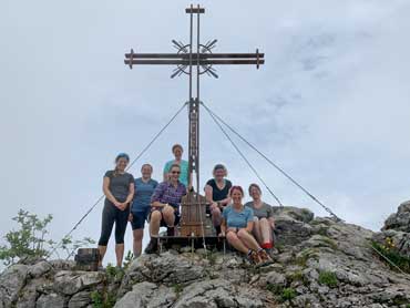 Women in the mountains