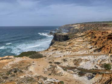 Spectacular view across coastline wtih cliffs and ocean